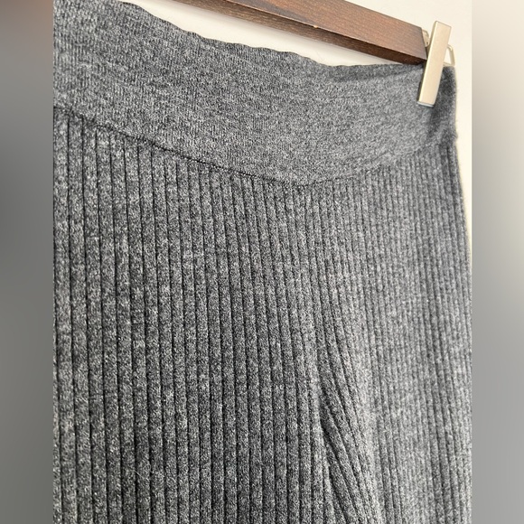 Club Monaco, Size: S, Grey Fine Merino Wool Pull-up Pants, Loungewear, EUC :) - Picture 4 of 11